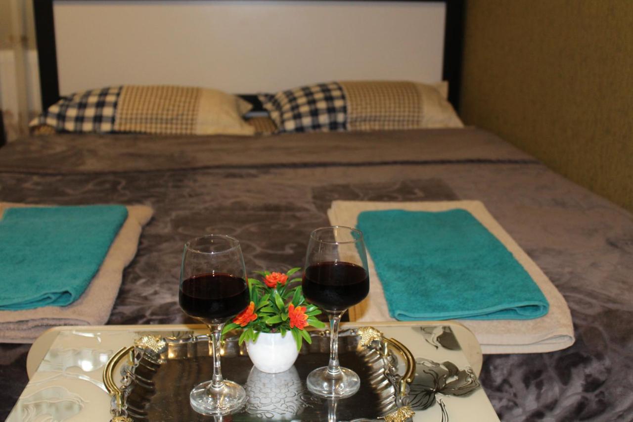 Guest House Poligloti Telavi Exterior photo